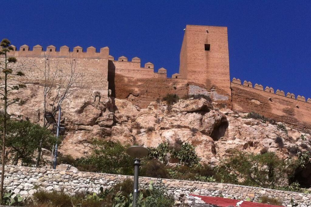 Precioso Piso En Almeria Centro Con Parking Gratis Экстерьер фото