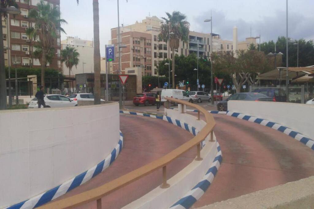 Precioso Piso En Almeria Centro Con Parking Gratis Экстерьер фото